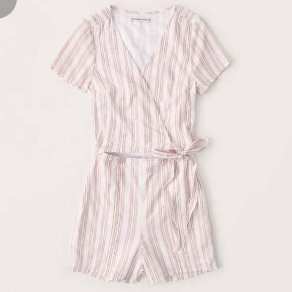 Abercrombie & Fitch Pants - A&F Wrap Tie Romper